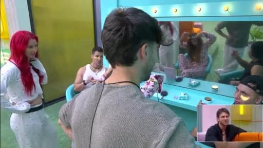 Fede Vigevani le explica a Ese Pérez cómo pronunciar su apellido