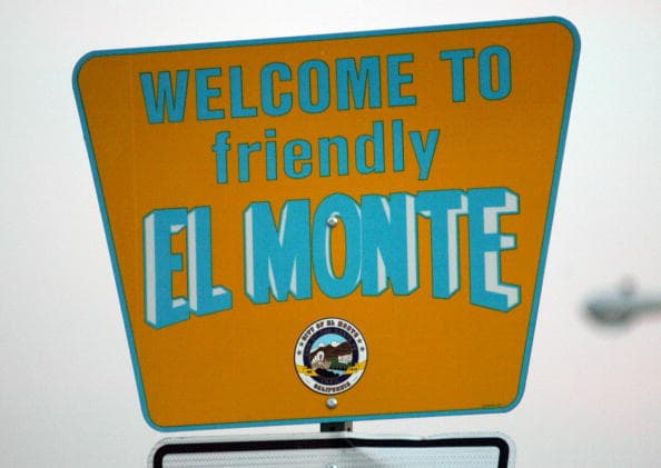 <b>El Monte:</b>
<br>El Concejo de la ciudad de 
<a href="https://www.univision.com/local/los-angeles-kmex/500-mensuales-el-monte-ingreso-basico-garantizado" target="_blank">El Monte aprobó este martes un programa piloto de ingreso básico garantizado</a>. Ciudadanos seleccionados de El Monte recibirán $500 mensuales por un año que beneficiarán a 125 personas de la ciudad y a sus familias.