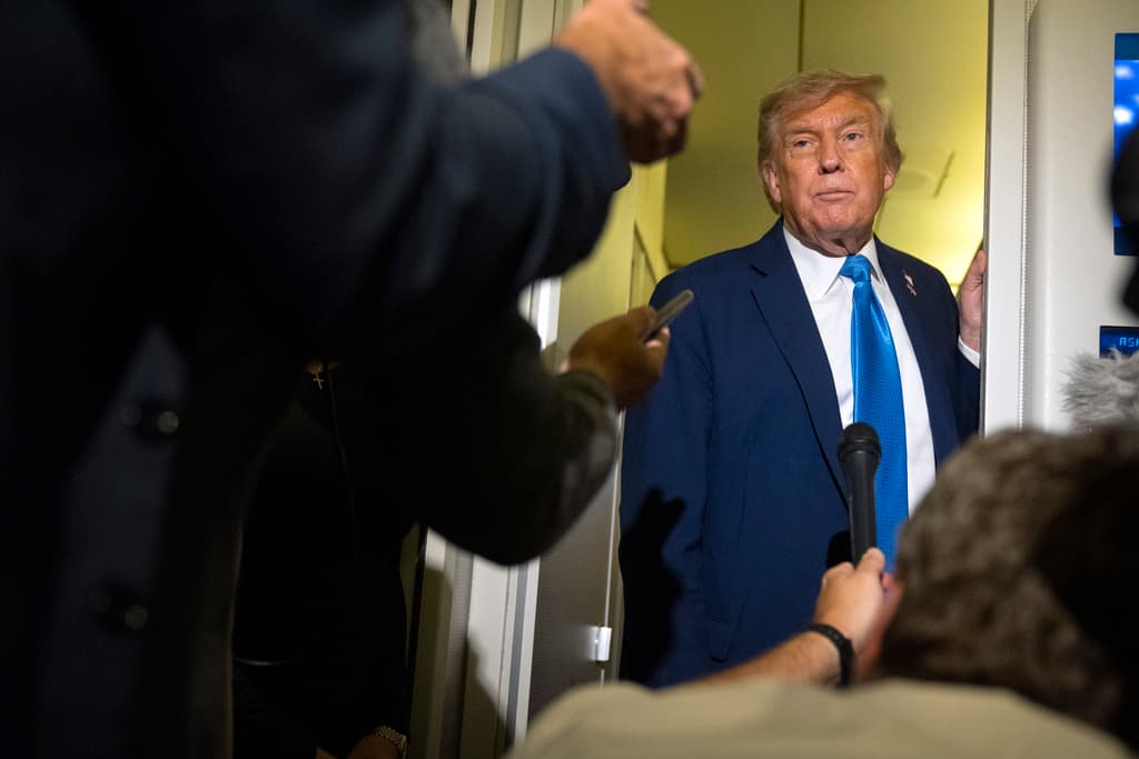 La inteligencia de EEUU aseguró que Irán estaba lejos de tener un arma nuclear. Trump ignoró esa evaluación