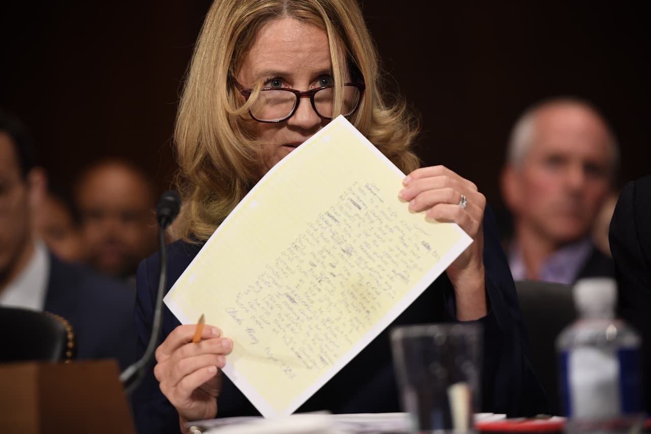 “Estoy 100% segura que Kavanaugh me atacó”, agregó Ford. 
<br>