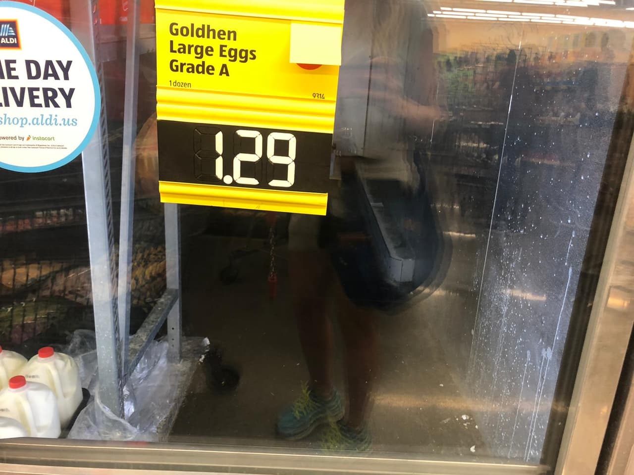 Por esta razón, dijeron que la mayoría de los productos están afuera para la venta y no en el depósito. 
<br>