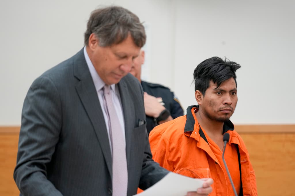 La mujer a la que Sebastián Zapeta no recuerda haberle prendido fuego en el subway de Nueva York, nació y se crió en Nueva Jersey. A sus 57 años y tras múltiples tropiezos económicos, dormía en un refugio para desamparados en El Bronx y más recientemente en Brooklyn.
