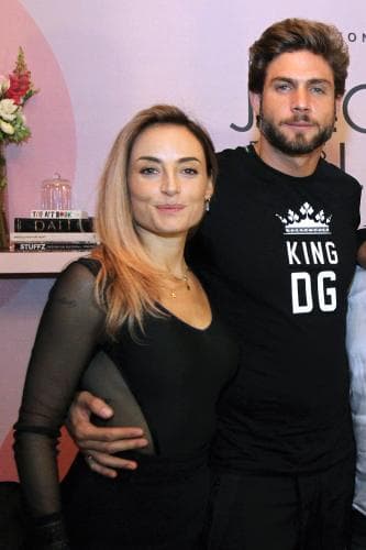 Horacio Pancheri coincidió con Marimar Vega en la serie 'El juego de las llaves'. Las grabaciones iniciaron en febrero de 2019 y un mes después algunos medios de comunicación ya los relacionaban. "Nos estamos conociendo, estamos saliendo, y ya me mandan a vivir (con él). No, con calma, con calma", dijo la hermana de Zuria Vega el 12 de marzo a la revista 
<a href="https://www.tvynovelas.com/mx/tv-y-novelas/noticias-2/marimar-vega-horacio-pancheri-relacion-tiene-habla/" target="_blank">TVyNovelas.</a>