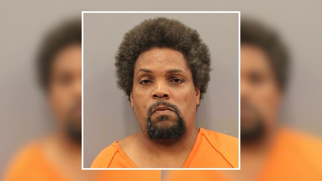 Residente de Houston es acusado de agresión sexual a un niño de 4 años que estaba bajo su cuidado