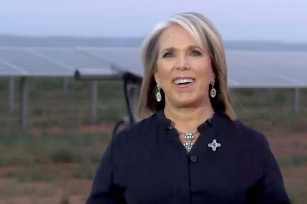 <b>Actualmente hay cuatro gobernadoras republicanas y cinco demócratas. </b>En la imagen, la demócrata
<b> Michelle Lujan Grisham</b>, la segunda mujer en gobernar 
<b>Nuevo México, </b>durante una intervención virtual en la Convención Demócrata de 2020.