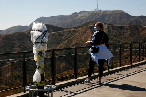 La situación en el estado es tan crítica que ciudades como Los Ángeles está a punto de ordenar un nuevo cierre para frenar el repunte de casos de coronavirus.