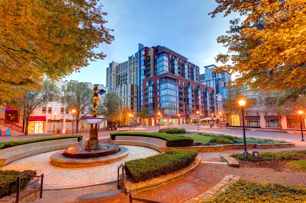 <h3 class="cms-H3-H3">10. Maryland</h3>
<br>
<br>El salario mínimo para los trabajadores en Maryland aumentará de un $12.50 a un $13.25, según informa la página oficial del gobierno de ese estado.
<br>