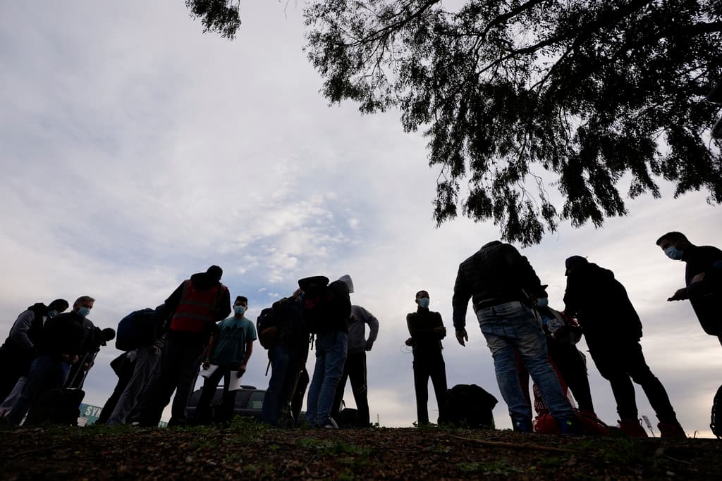 Desde octubre 11 de 2023 hasta enero de este año, el centro asistió a 81,000 inmigrantes procesados por la Patrulla Fronteriza en San Diego. Todos están citados, en cortes de Inmigración de distintas ciudades estadounidenses, para evaluar sus solicitudes de ingreso a los Estados Unidos.
