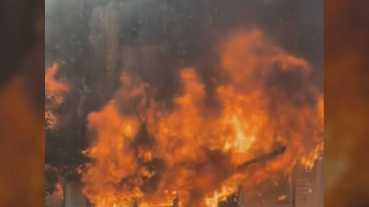 Voraz incendio en Jersey City deja sin hogar a 13 personas: el lugar explotó
