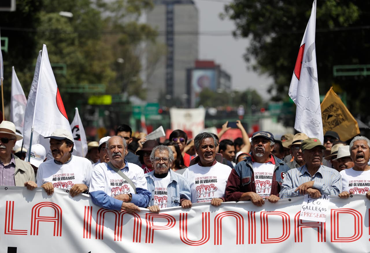 55 años de la Masacre de Tlatelolco: así fueron las horas de horror en que el gobierno de México disparó contra sus propios estudiantes 