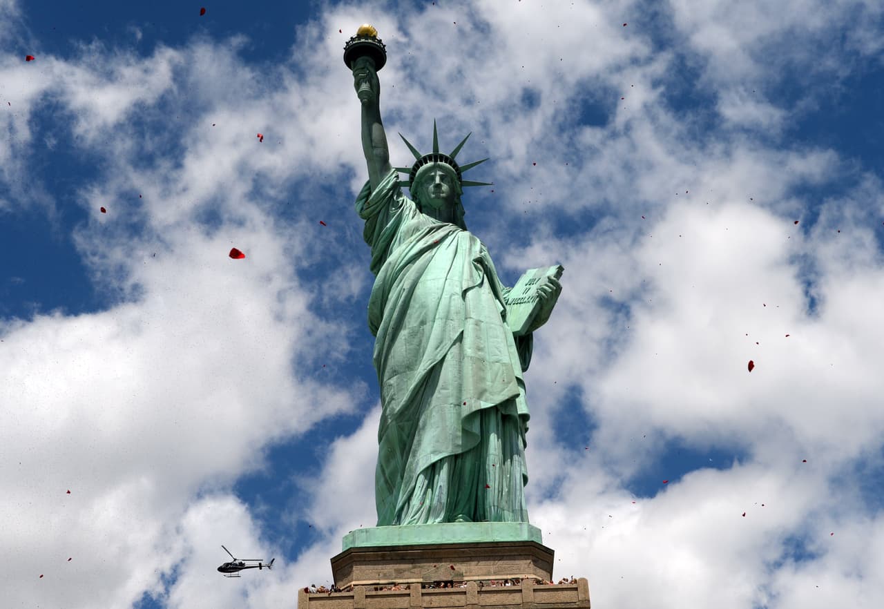 Nueva York. Un destino familiar ideal por los numerosos parques, zoológicos, museos y lugares de interés tales como Times Square, la Estatua de la Libertad o el Empire State.