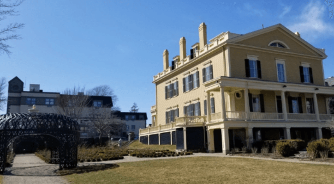 <h3 class="cms-H3-H3">9. New Bedford Whaling National Historic Park, Massachusetts</h3>
<br>
<br>🏞️ 
<b>Cambio en las visitas de 2020 a 2021: </b>-42.5%
<br>
<br>🏞️ 
<b>Visitas en 2021: </b>10,487
<br>
<br>🏞️ 
<b>Visitas en 2020: </b>18,243
<br>