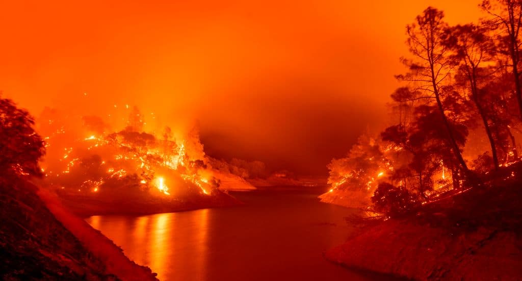 Estos cambios en las condiciones climáticas en California representan las consecuencias catastróficas del calentamiento global en la región.