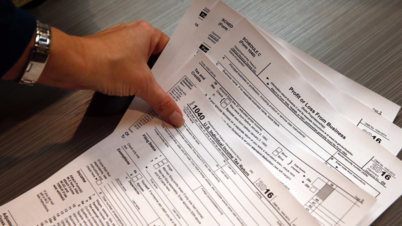 Así puedes solicitar el pago a plazos de tus impuestos ante el IRS