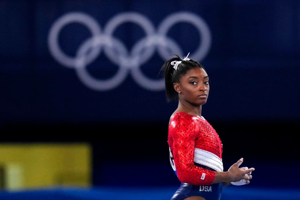 Simone Biles abandona competencias olímpicas y nos deja una lección sobre el cuidado de la salud mental