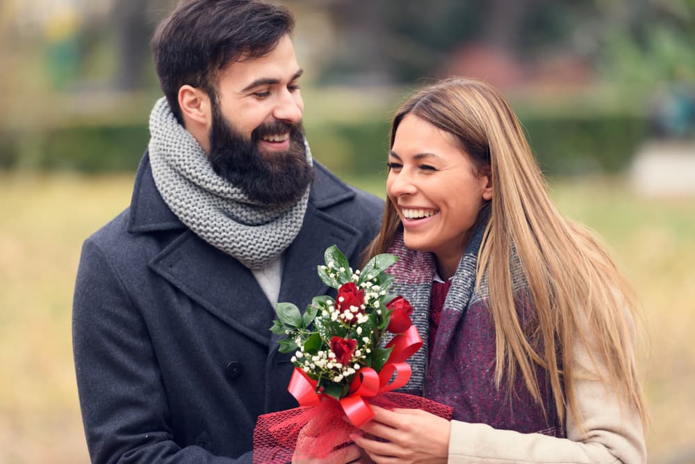 <b>PISCIS</b>
<br>No es un día muy romántico, ya que estás muy sensible y preocupado por otras facetas, Piscis. Te estarás enfocando más bien en el bienestar de otras personas, y de encontrar la manera en poder ayudarlos, así que presta atención a tus familiares y amigos.