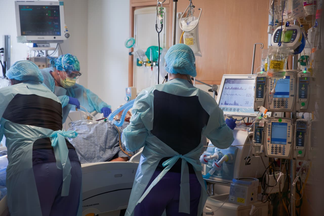 Capacidad hospitalaria en el sur de California alcanza el 13.1% activando la orden regional de quedarse en casa