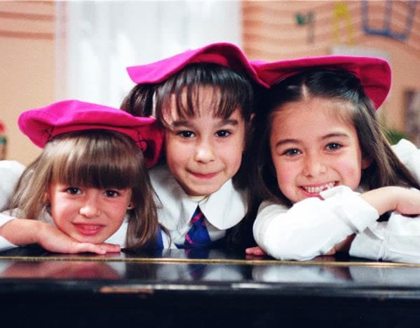 En el 2000 el productor Nicandro Díaz hizo una nueva versión que tuvo un gran éxito, 
<b><a href="http://www.univision.com/programas/novelas/donde-esta-el-elenco-de-carita-de-angel-fotos">'Carita de ángel'</a></b>.