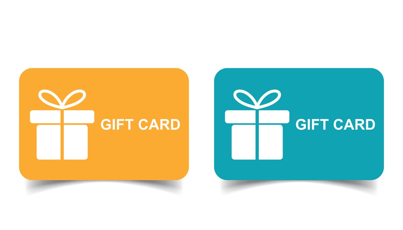 <h3 class="cms-H3-H3">3. Cambie una tarjeta de regalo para una tienda o servicio por dinero en efectivo</h3>
<br>
<br>Sí, es posible cambiar esa tarjeta por una cierta cantidad de dólares para usarse en una tienda que, por alguna razón, ha decidido no utilizar. Quizá no obtendrá todo el valor de las tarjetas, pero finalmente es dinero. Puede venderlas también Craigslist, Facebook Marketplace o eBay. Sitios como CardCash pueden ayudarle a saber cuánto dinero puede conseguir por sus tarjetas sin usar, o, cómo último recurso, puede ofrecerlas en sus propias redes sociales por si encuentra algún interesado. 
<br>