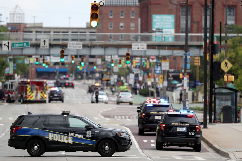 <b>Puesto 16: Baltimore</b>, EEUU. 
<b>56.45 </b>homicidios por cada 100,000 habitantes en 2020. En esta ciudad de 593,490 personas hubo 
<b>335</b> homicidios.