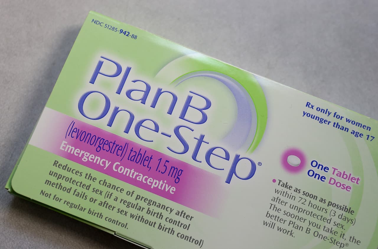 Cadenas de farmacias limitan la venta de la 'píldora del día después' ante masiva demanda 