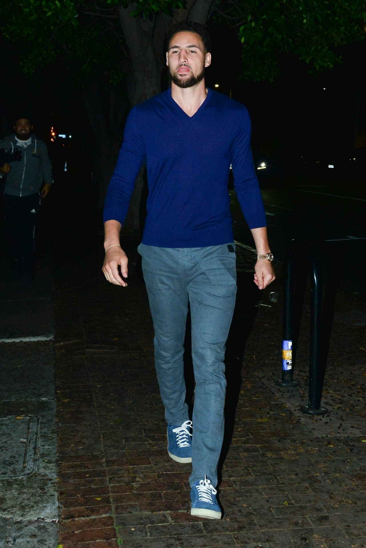 En 2019 los paparazzi captaron a Eiza con el basquetbolista 
<b>Klay Thompson</b> en una cena en el restaurante A.O.C. en Beverly Hills.