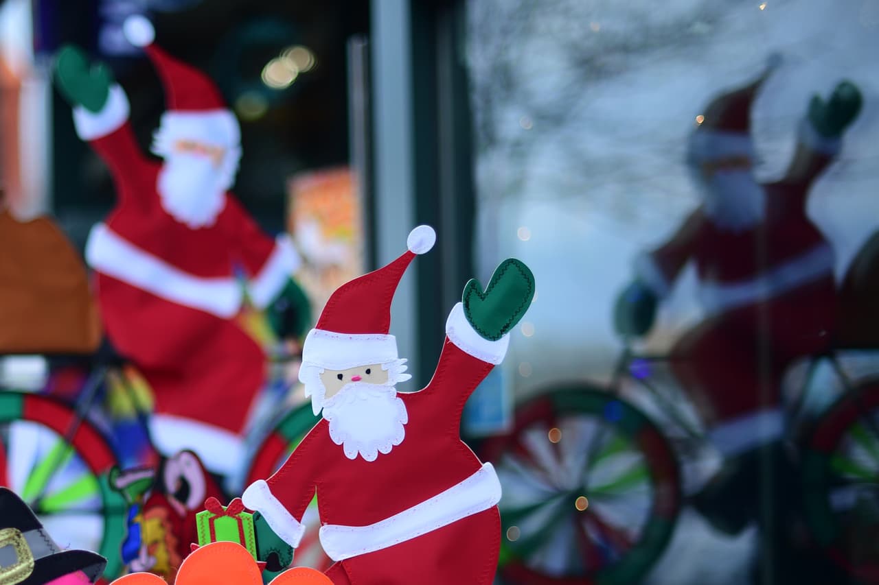 Con el aumento de las compras navideñas, Better Business Bureau espera que los estafadores se aprovechen de quienes buscan comprar artículos con descuento ofreciendo falsas ofertas o páginas web estafa en Black Friday o Cyber Monday.