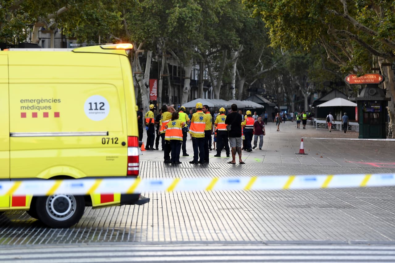 Así se veía la Rambla luego de que las autoridades la cerraran y evacuaran la zona.
