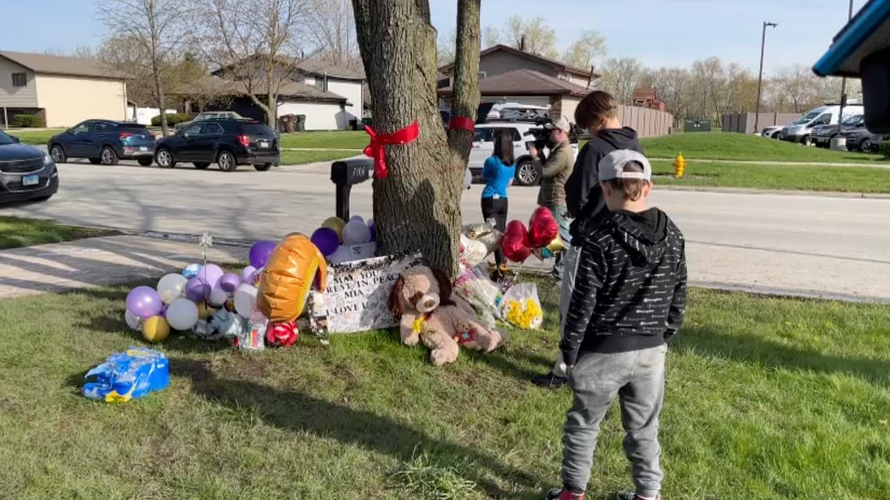 <b>El hallazgo de Mia</b>
<br>El mismo 1 de mayo Randa apareció en casa de Mia. Almaru abrió la puerta y le pidió que se sentara mientras hacía algunas cosas. En un momento escuchó ruidos en el cuarto de Almaru y entró. Randa 
<b>localizó a Mia en el piso, cubierta de golpes y envuelta en una sábana</b>. Junto a ella estaba 
<b>Almaru, quien había intentado quitarse la vida</b>.