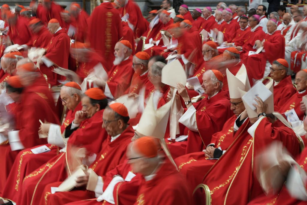 Cónclave, fumata blanca, habemus papam: el glosario de los términos usados en una transición papal
