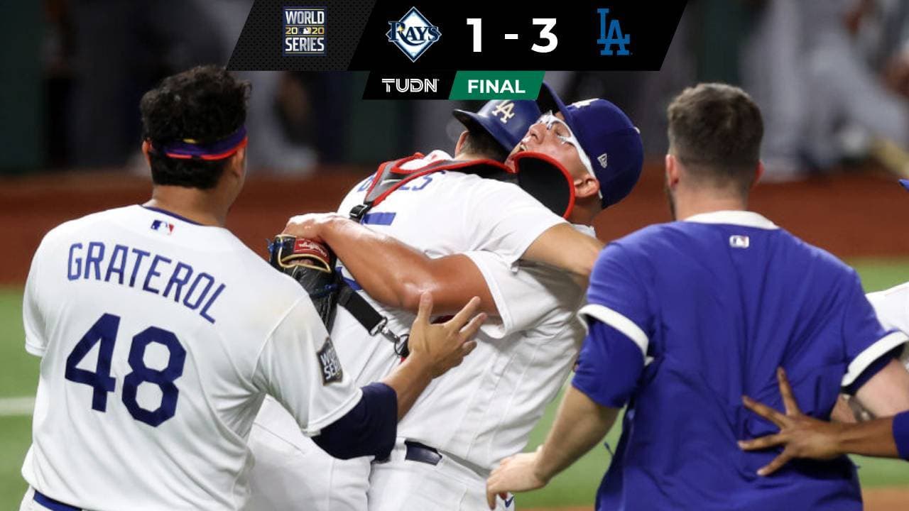 El mexicano Julio Urías cerró el partido con 3 inning para la historia del béisbol.