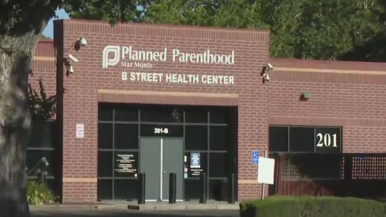 Planned Parenthood anuncia el cierre de clínicas en California por falta de fondos