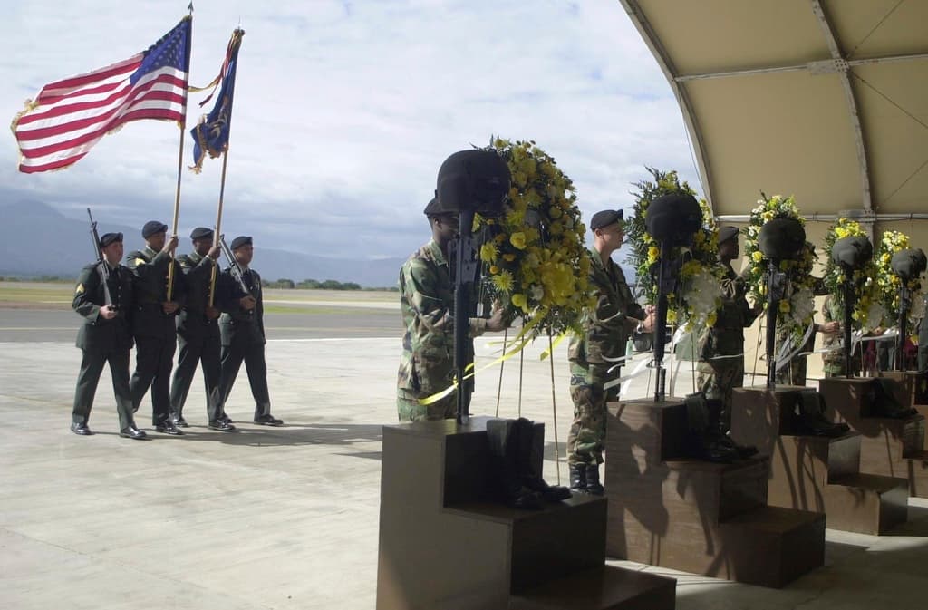 Cómo es la base militar de EEUU en Honduras que asoma como 'ficha de cambio' ante las prometidas deportaciones de Trump