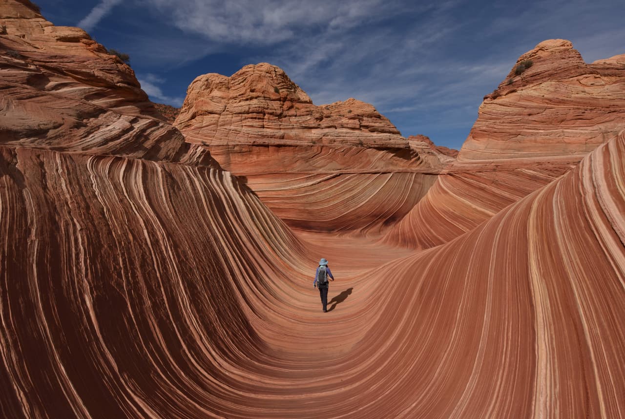<b><a href="https://www.blm.gov/programs/recreation/permits-and-passes/lotteries-and-permit-systems/arizona/coyote-buttes-north" target="_blank">The Wave</a></b>
<br>‘La Ola’ es una formación rocosa al norte de Arizona que parece fuera de este mundo y te dejará sin palabras.