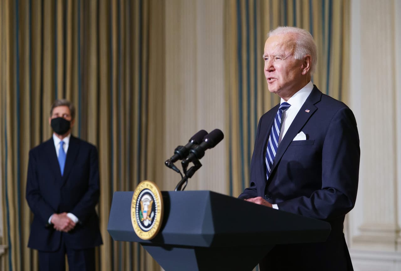 Cambio climático, seguridad nacional y justicia: lo más importante de los decretos ambientales de Biden