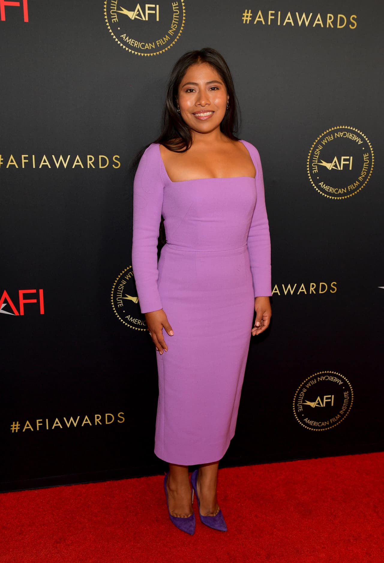 <b>#20</b>
<br>Entre sus vestidos entallados también podemos destacar el vestido diseñado por Lela Rosa con el que cautivó en la alfombra roja de los AFI Awards. 
<br>
