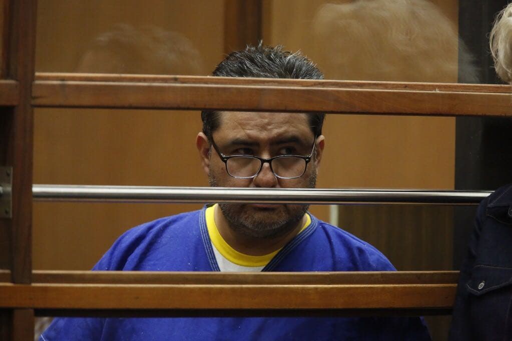 Fiscalía de California presenta 36 nuevos cargos contra líder de La Luz del Mundo