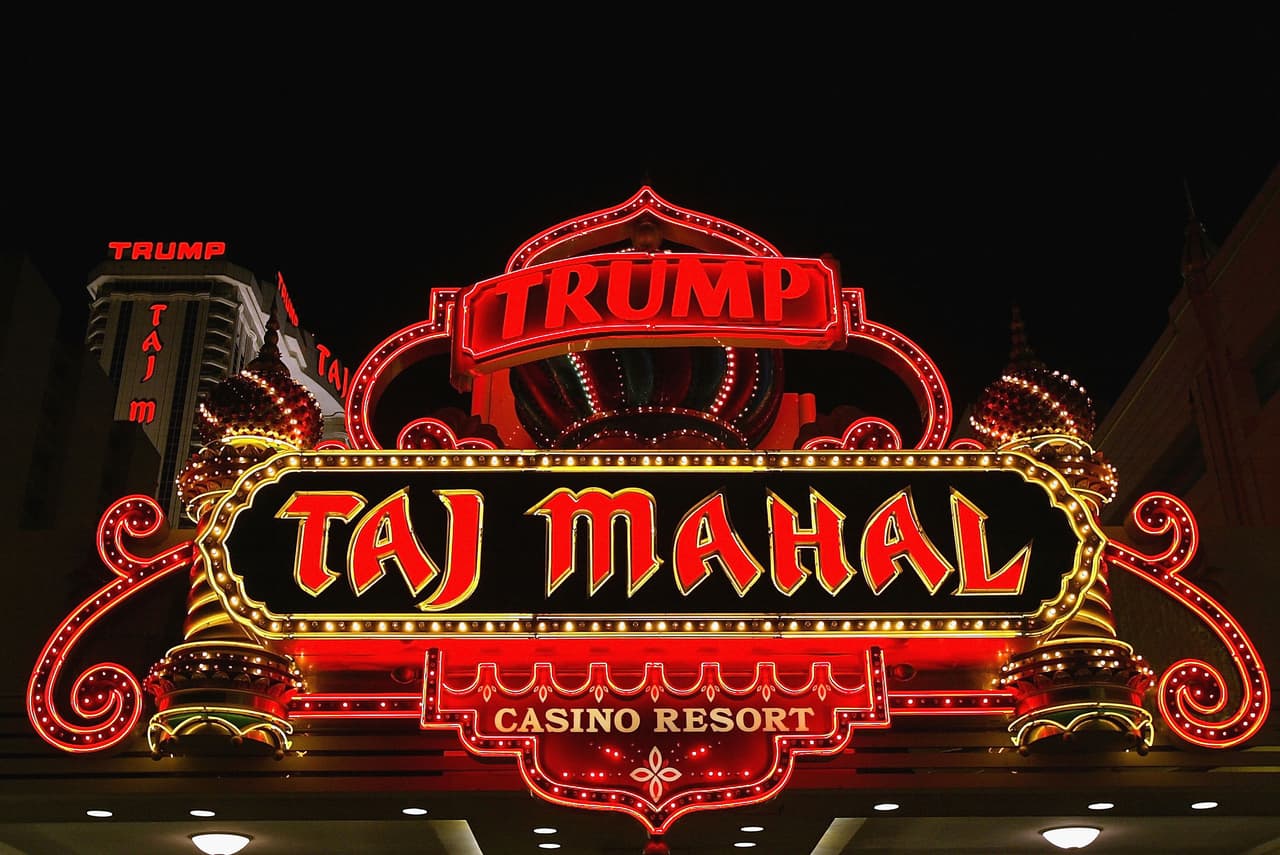 Por qué el empresario de éxito Trump acumuló 916 millones de pérdidas en un solo año