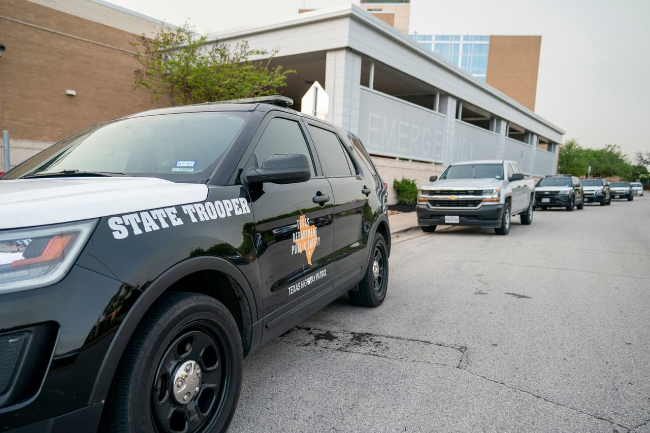 “Vi pistolas que me apuntaban”: cómo la denuncia de un niño hispano llevó a la policía de Austin a poner fin a un pacto de seguridad