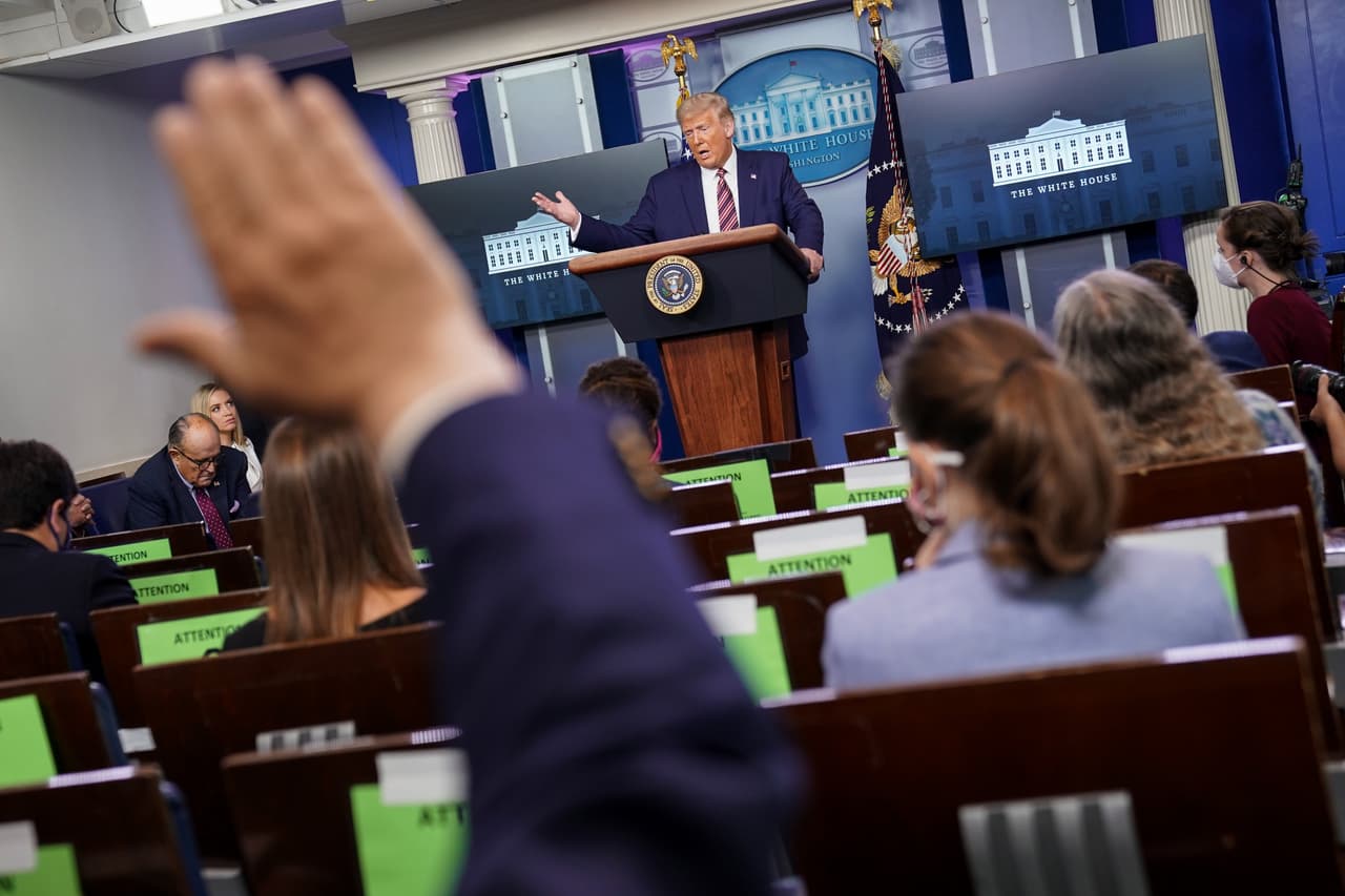 <b>27 de septiembre. </b>Una rueda de prensa en la Casa Blanca. El presidente se preparaba para el primer debate con su contrincante demócrata, Joe Biden. 
<br>