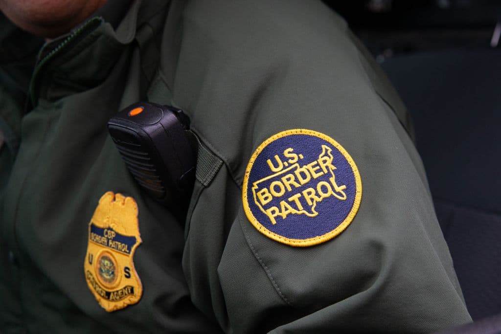 Abaten a un hombre que abrió fuego en una instalación de la Patrulla Fronteriza en Texas, informan autoridades