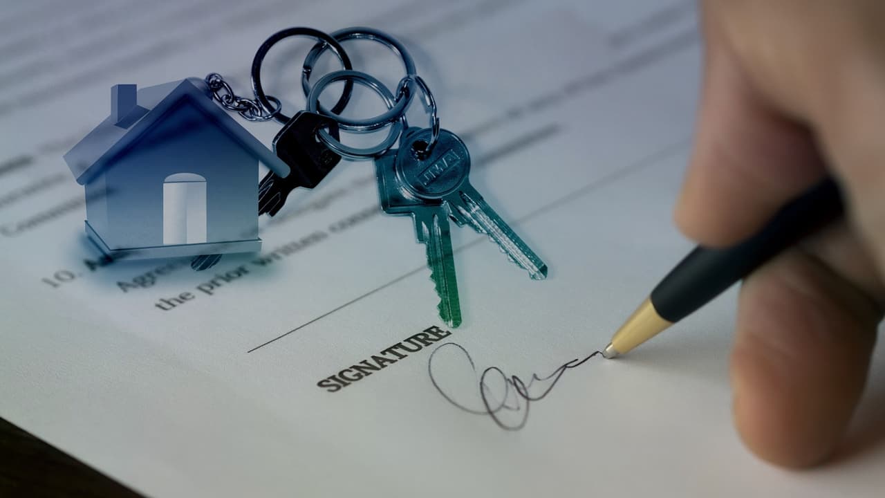 Indocumentados podrían tener facilidades para comprar casa en California: qué dice la ley de préstamos hipotecarios