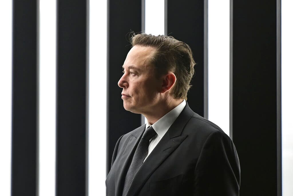 Elon Musk pierde dos tercios del valor de su inversión en Twitter