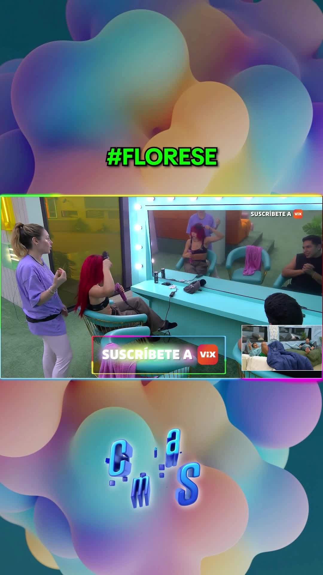 Flor y Ese SE BESAN después de que le secó el pelo