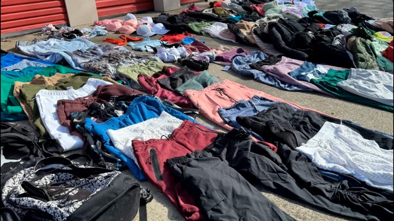 Detectives de la Oficina del Sheriff del condado de Sacramento llevaron a cabo una 
<b>orden de registro en una bodega</b> de almacenamiento tras recibir una pista.