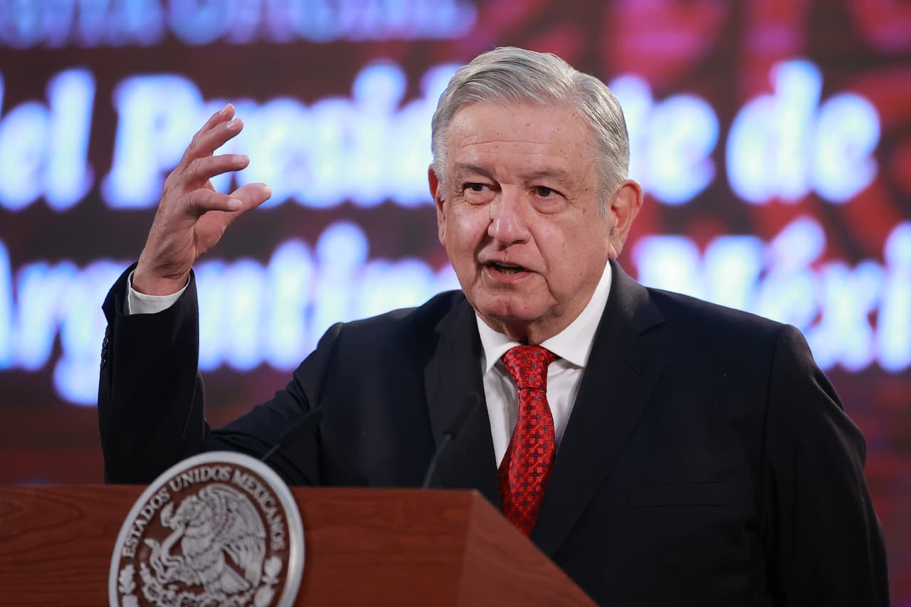López Obrador pide no confundir detención de Emma Coronel con caso del general Salvador Cienfuegos 