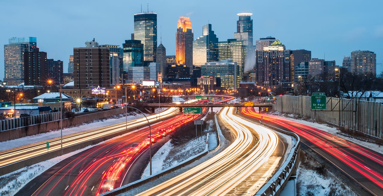 <b>Puesto 9. Minnesota</b>
<br>
<br>Puntos: 46.82.
<br>
<br>Entretenimiento y recreación: puesto 9.
<br>
<br>Vida nocturna: puesto 7.
<br>
<br>De acuerdo al estudio, los estados con más instalaciones para ski por cabeza son Vermont, Alaska, Colorado, Idaho, Maine y Montana, todos empatados en el primer lugar.
<br>