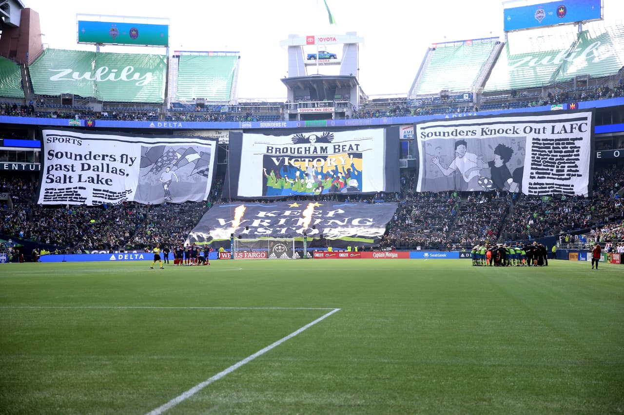 En 
<b>Seattle</b> han tomado la drástica medida de cancelar todos los eventos que alberguen más de 250 personas.