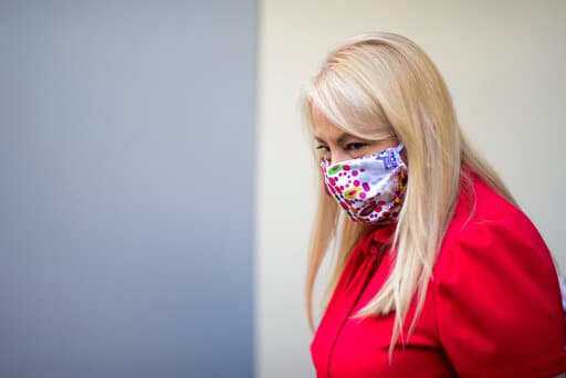 Wanda Vázquez le desea pronta recuperación al presidente Trump