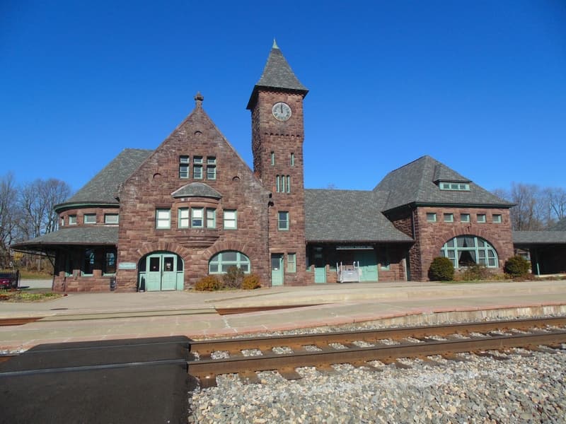 <h3 class="cms-H3-H3">11. Niles, Michigan</h3>
<br>
<br>💵 
<b>Tasa de pobreza concentrada:</b> 26.7%
<br>
<br>💵 
<b>Tasa de pobreza en general: </b>16.3%
<br>
<br>💵 
<b>Barrios en extrema pobreza:</b> 5 de 53.
<br>
<br>💵 
<b>Ingreso promedio por hogar:</b> $30,492 en barrios pobres, $77,896 en el resto.
<br>
